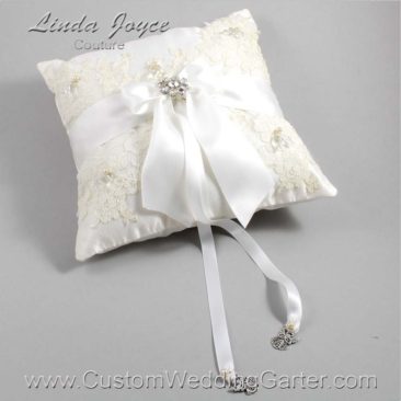 Emily Moseley-Rhoades_11-Custom-Wedding-Garters-Bridal-Garters-Prom-Garters-Linda-Joyce-Couture-Girly-Girl-Garters