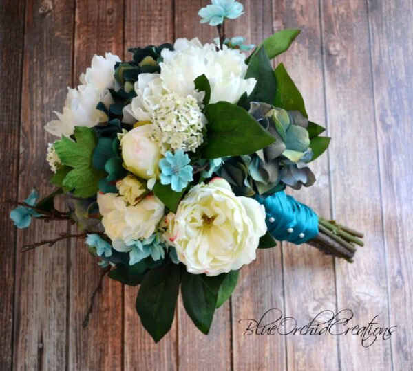 Blue-Orchid-Creations-Custom-Wedding-Garters-Bridal-Garters-Prom-Garters-Linda-Joyce-Couture-Girly-Girl-Garters-Blog