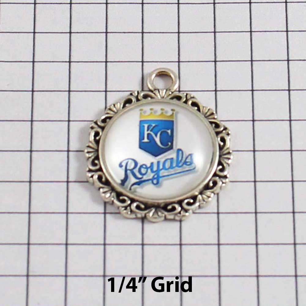 Kansas City Royals Wedding Garter / MLB / Baseball - Charm-519 / Wedding Garters / Bridal Garter / Prom Garter / Linda Joyce Couture