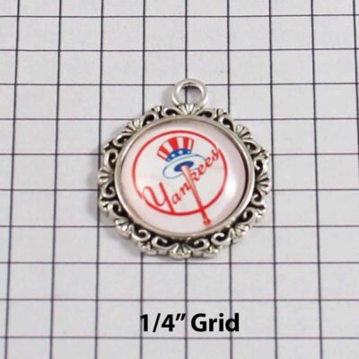 New York Yankees Wedding Garter / MLB / Baseball - Charm-523 / Wedding Garters / Bridal Garter / Prom Garter / Linda Joyce Couture