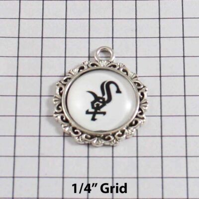 Chicago White Sox Wedding Garter / MLB / Baseball - Charm-526 / Wedding Garters / Bridal Garter / Prom Garter / Linda Joyce Couture