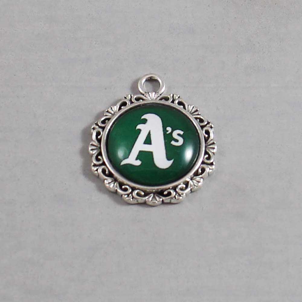 Oakland Athletics Wedding Garter / MLB / Baseball - Charm-531 / Wedding Garters / Bridal Garter / Prom Garter / Linda Joyce Couture