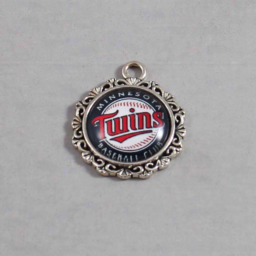 Minnesota Twins Wedding Garter / MLB / Baseball - Charm-533 / Wedding Garters / Bridal Garter / Prom Garter / Linda Joyce Couture