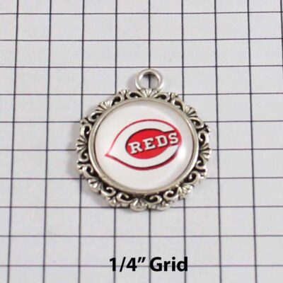Cincinnati Reds Wedding Garter / MLB / Baseball - Charm-542 / Wedding Garters / Bridal Garter / Prom Garter / Linda Joyce Couture