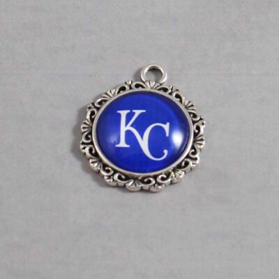 Kansas City Royals Wedding Garter / MLB / Baseball - Charm-546 / Wedding Garters / Bridal Garter / Prom Garter / Linda Joyce Couture