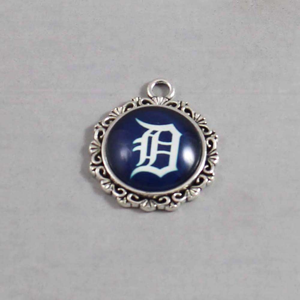 Detroit Tigers Wedding Garter / MLB / Baseball - Charm-570 / Wedding Garters / Bridal Garter / Prom Garter / Linda Joyce Couture