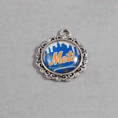 New York Mets Wedding Garter / MLB / Baseball - Charm-572 / Wedding Garters / Bridal Garter / Prom Garter / Linda Joyce Couture