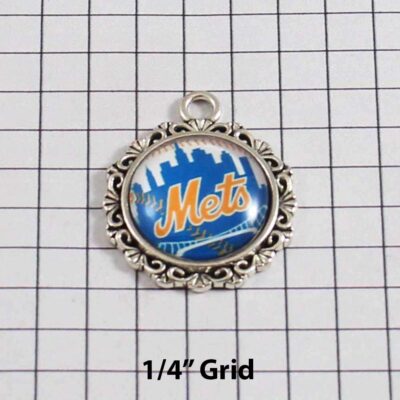 New York Mets Wedding Garter / MLB / Baseball - Charm-572 / Wedding Garters / Bridal Garter / Prom Garter / Linda Joyce Couture