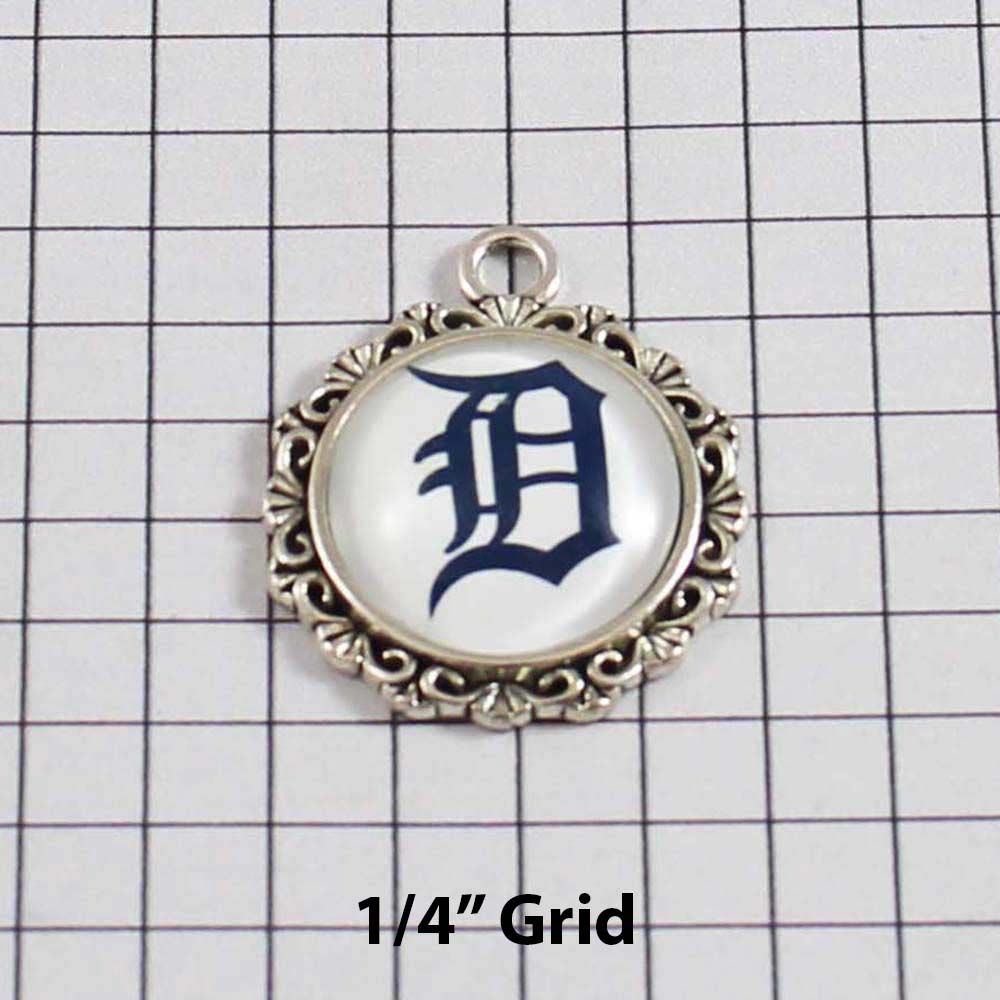 Detroit Tigers Wedding Garter / MLB / Baseball - Charm-581 / Wedding Garters / Bridal Garter / Prom Garter / Linda Joyce Couture