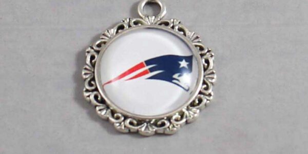 New England Patriots Wedding Garter / NFL / Football - Charm-617 / Wedding Garters / Bridal Garter / Prom Garter / Linda Joyce Couture