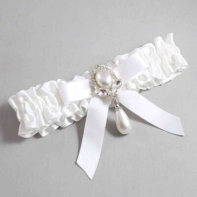 White Satin Wedding Garter / White Wedding Garters / Wedding Garter / Custom Wedding Garter / Bridal Garter / Prom Garter / Linda Joyce Couture / Personalized Garter / Personalized Wedding Garter / Personalized Prom Garter
