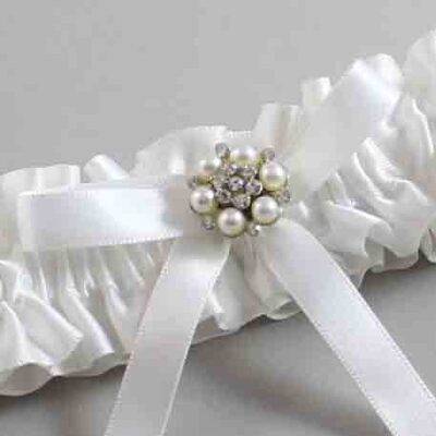 White Satin Wedding Garter / White Wedding Garters / Wedding Garter / Custom Wedding Garter / Bridal Garter / Prom Garter / Linda Joyce Couture / Personalized Garter / Personalized Wedding Garter / Personalized Prom Garter