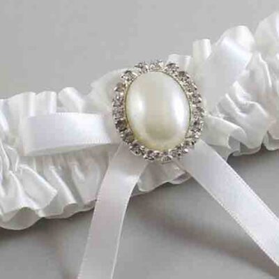 White Satin Wedding Garter / White Wedding Garters / Wedding Garter / Custom Wedding Garter / Bridal Garter / Prom Garter / Linda Joyce Couture / Personalized Garter / Personalized Wedding Garter / Personalized Prom Garter