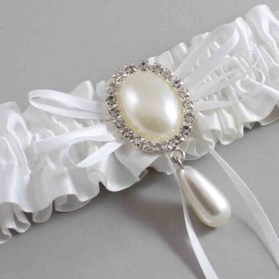 White Satin Wedding Garter / White Wedding Garters / Wedding Garter / Custom Wedding Garter / Bridal Garter / Prom Garter / Linda Joyce Couture / Personalized Garter / Personalized Wedding Garter / Personalized Prom Garter