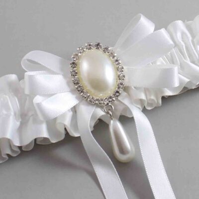 White Satin Wedding Garter / White Wedding Garters / Wedding Garter / Custom Wedding Garter / Bridal Garter / Prom Garter / Linda Joyce Couture / Personalized Garter / Personalized Wedding Garter / Personalized Prom Garter