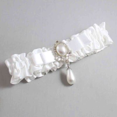 White Satin Wedding Garter / White Wedding Garters / Wedding Garter / Custom Wedding Garter / Bridal Garter / Prom Garter / Linda Joyce Couture / Personalized Garter / Personalized Wedding Garter / Personalized Prom Garter