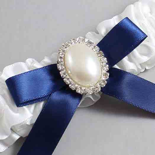 White and Navy Blue Satin Wedding Garter / White Wedding Garters / Wedding Garter / Custom Wedding Garter / Bridal Garter / Prom Garter / Linda Joyce Couture / Personalized Garter / Personalized Wedding Garter / Personalized Prom Garter White and Navy Blue Satin Wedding Garter / White Wedding Garters / Wedding Garter / Custom Wedding Garter / Bridal Garter / Prom Garter / Linda Joyce Couture / Personalized Garter / Personalized Wedding Garter / Personalized Prom Garter