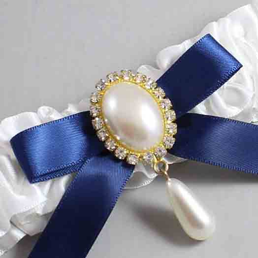White and Navy Blue Satin Wedding Garter / White Wedding Garters / Wedding Garter / Custom Wedding Garter / Bridal Garter / Prom Garter / Linda Joyce Couture / Personalized Garter / Personalized Wedding Garter / Personalized Prom Garter White and Navy Blue Satin Wedding Garter / White Wedding Garters / Wedding Garter / Custom Wedding Garter / Bridal Garter / Prom Garter / Linda Joyce Couture / Personalized Garter / Personalized Wedding Garter / Personalized Prom Garter