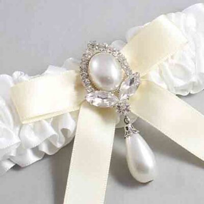 White and Ivory Satin Wedding Garter / White Wedding Garters / Wedding Garter / Custom Wedding Garter / Bridal Garter / Prom Garter / Linda Joyce Couture / Personalized Garter / Personalized Wedding Garter / Personalized Prom Garter