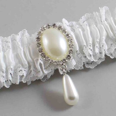 White Lace Wedding Garter / Solid White Wedding Garters / Wedding Garter / Custom Wedding Garter / Bridal Garter / Prom Garter / Linda Joyce Couture / Personalized Garter / Personalized Wedding Garter / Personalized Prom Garter