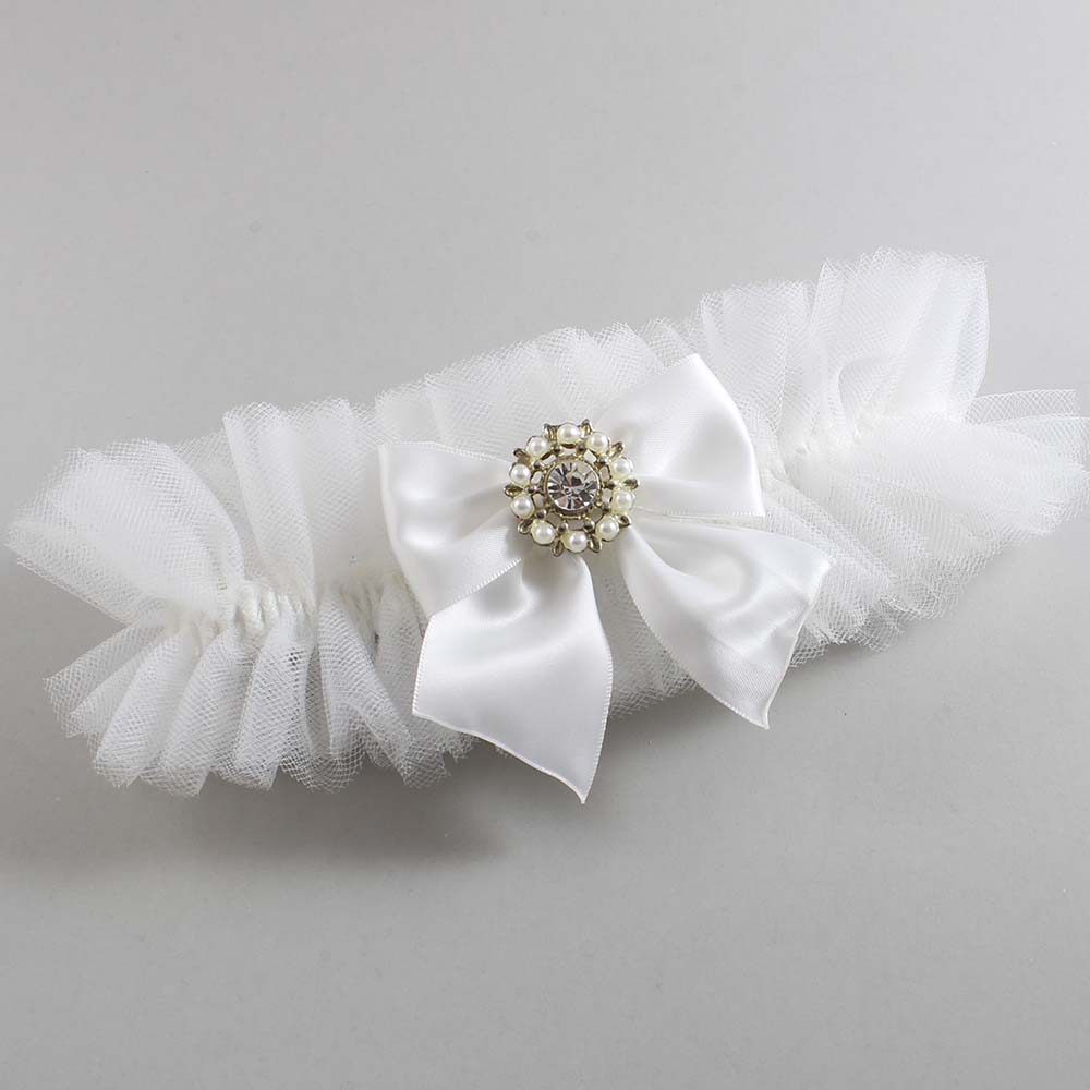 Solid White Tulle Wedding Garter / Solid White Wedding Garters/ Wedding Garter / Custom Wedding Garter / Bridal Garter / Prom Garter / Linda Joyce Couture / Personalized Garter / Personalized Wedding Garter / Personalized Prom Garter Solid White Tulle Wedding Garter / Solid White Wedding Garters/ Wedding Garter / Custom Wedding Garter / Bridal Garter / Prom Garter / Linda Joyce Couture / Personalized Garter / Personalized Wedding Garter / Personalized Prom Garter