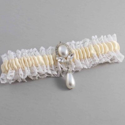 Ivory and White Lace and White Lace Wedding Garter / Ivory and White Wedding Garters / Wedding Garter / Custom Wedding Garter / Bridal Garter / Prom Garter / Linda Joyce Couture / Personalized Garter / Personalized Wedding Garter / Personalized Prom Garter