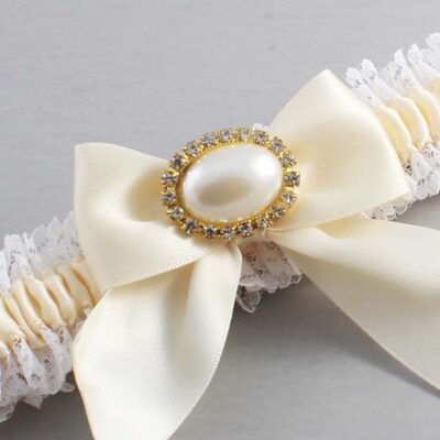 Ivory and White Lace Wedding Garter / Ivory and White Wedding Garters / Wedding Garter / Custom Wedding Garter / Bridal Garter / Prom Garter / Linda Joyce Couture / Personalized Garter / Personalized Wedding Garter / Personalized Prom Garter