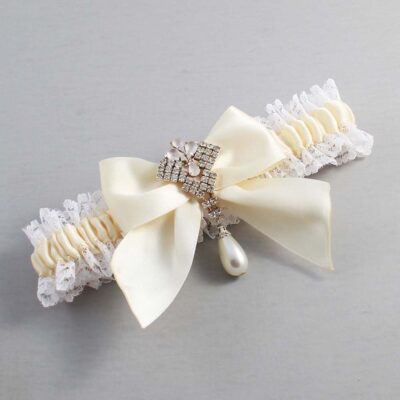 Ivory and White Lace Wedding Garter / Ivory and White Wedding Garters / Wedding Garter / Custom Wedding Garter / Bridal Garter / Prom Garter / Linda Joyce Couture / Personalized Garter / Personalized Wedding Garter / Personalized Prom Garter