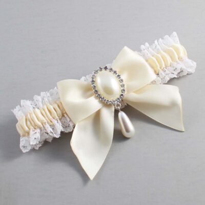 Ivory and White Lace Wedding Garter / Ivory and White Wedding Garters / Wedding Garter / Custom Wedding Garter / Bridal Garter / Prom Garter / Linda Joyce Couture / Personalized Garter / Personalized Wedding Garter / Personalized Prom Garter